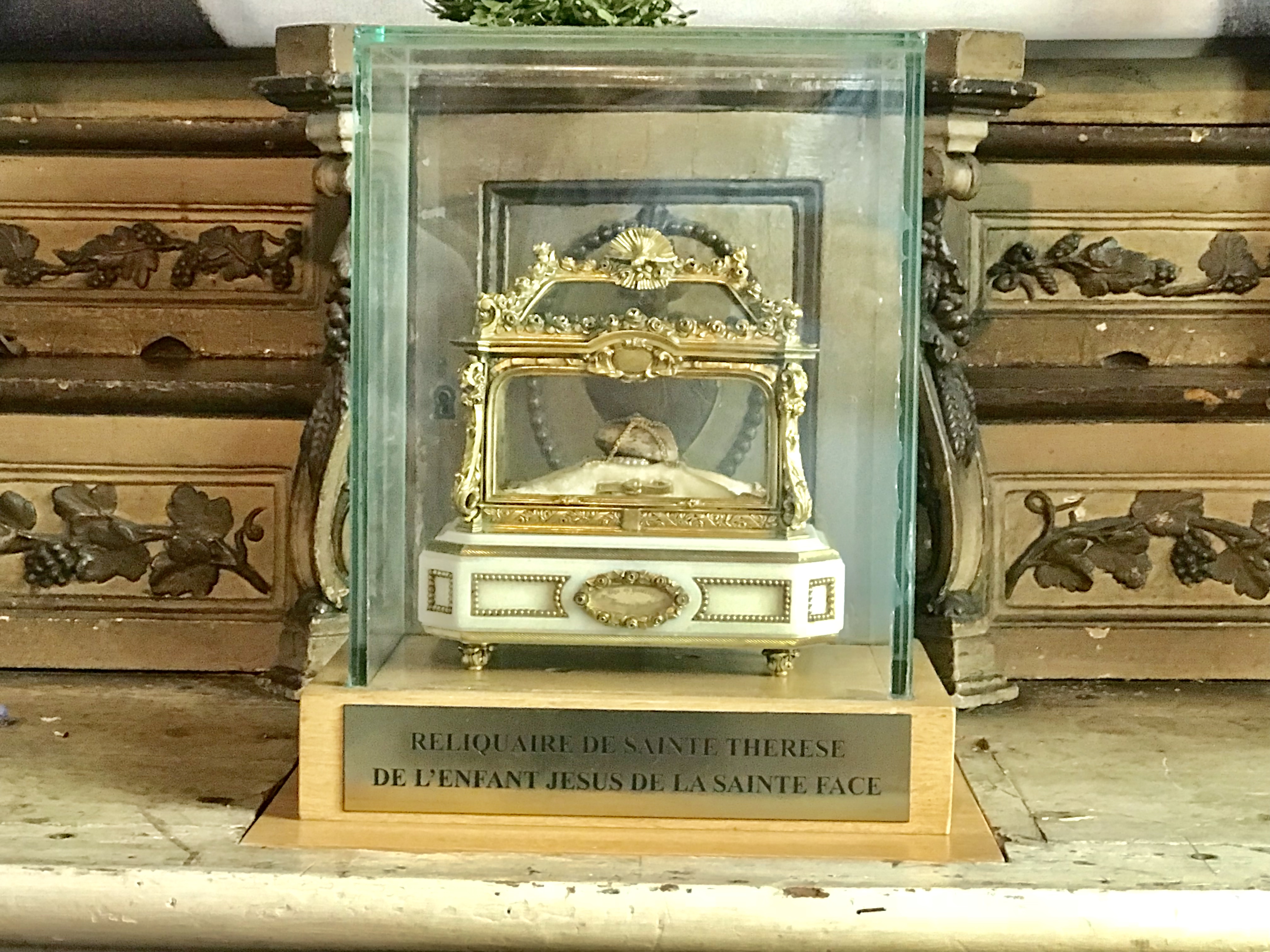 St. Therese' kneecap!