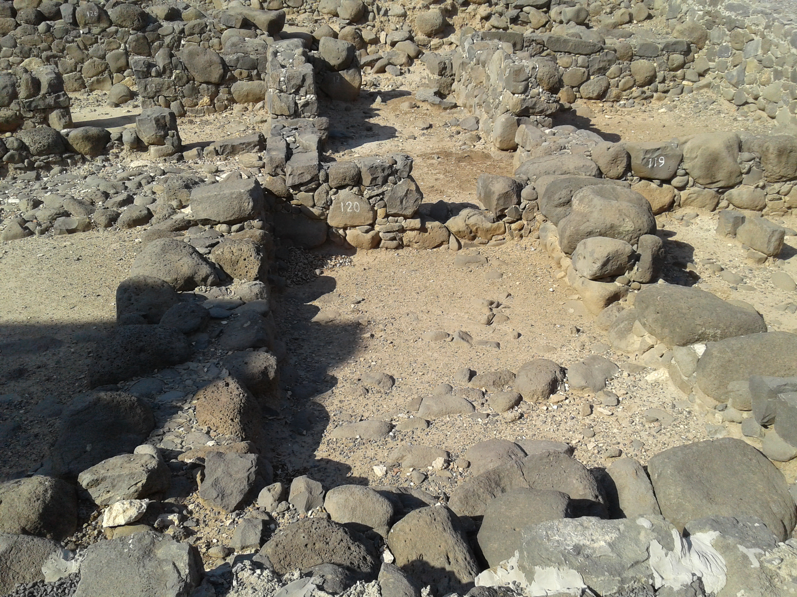 capernaum home excavations